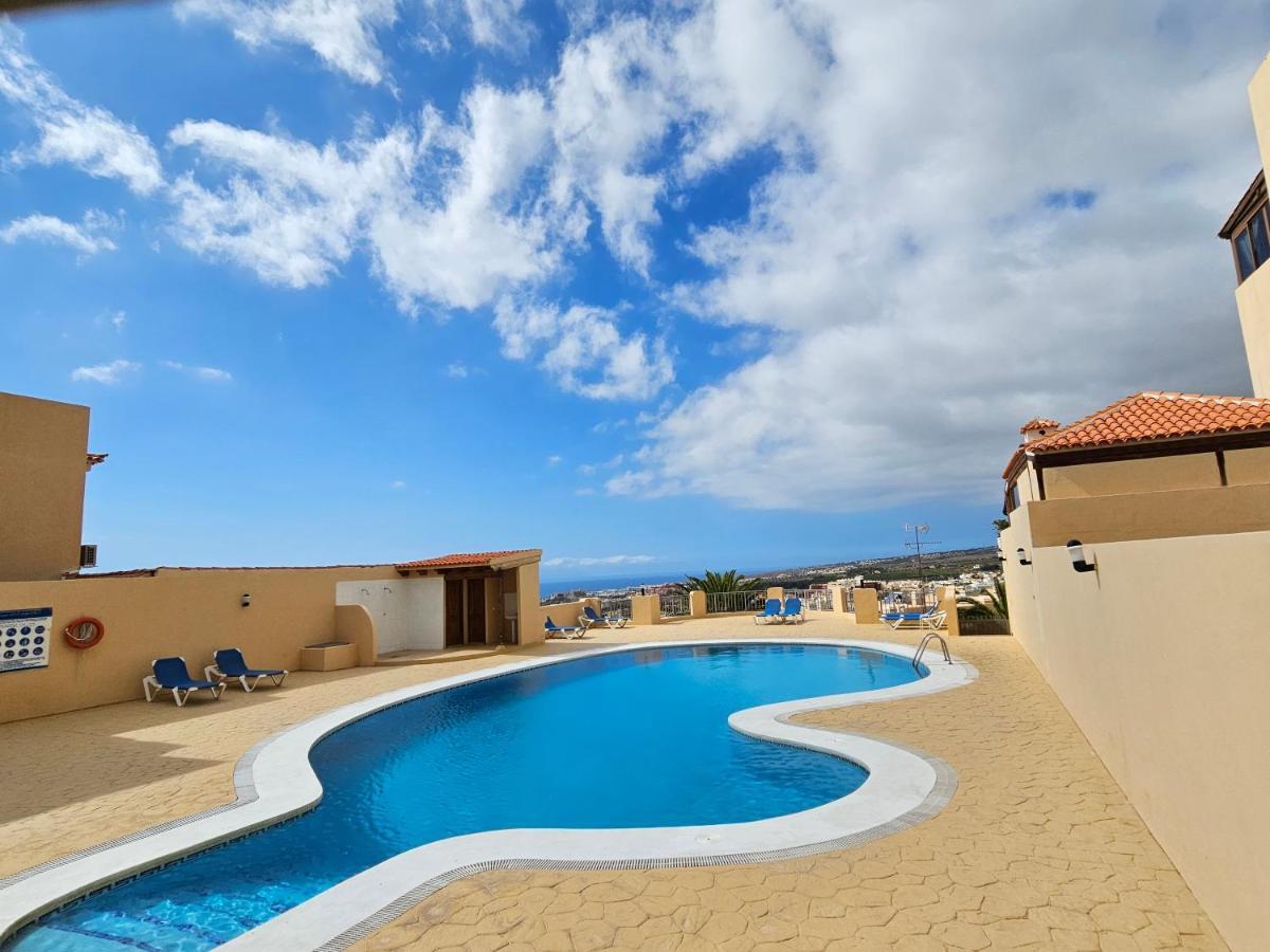 New Holiday Home Beautiful Sea View With Aircon, Costa Adeje Costa Adeje (Tenerife) Exterior photo